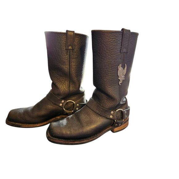 Harley-Davidson motorcycle boots. They are a classic style of leather biker or h - Picture 1 of 10